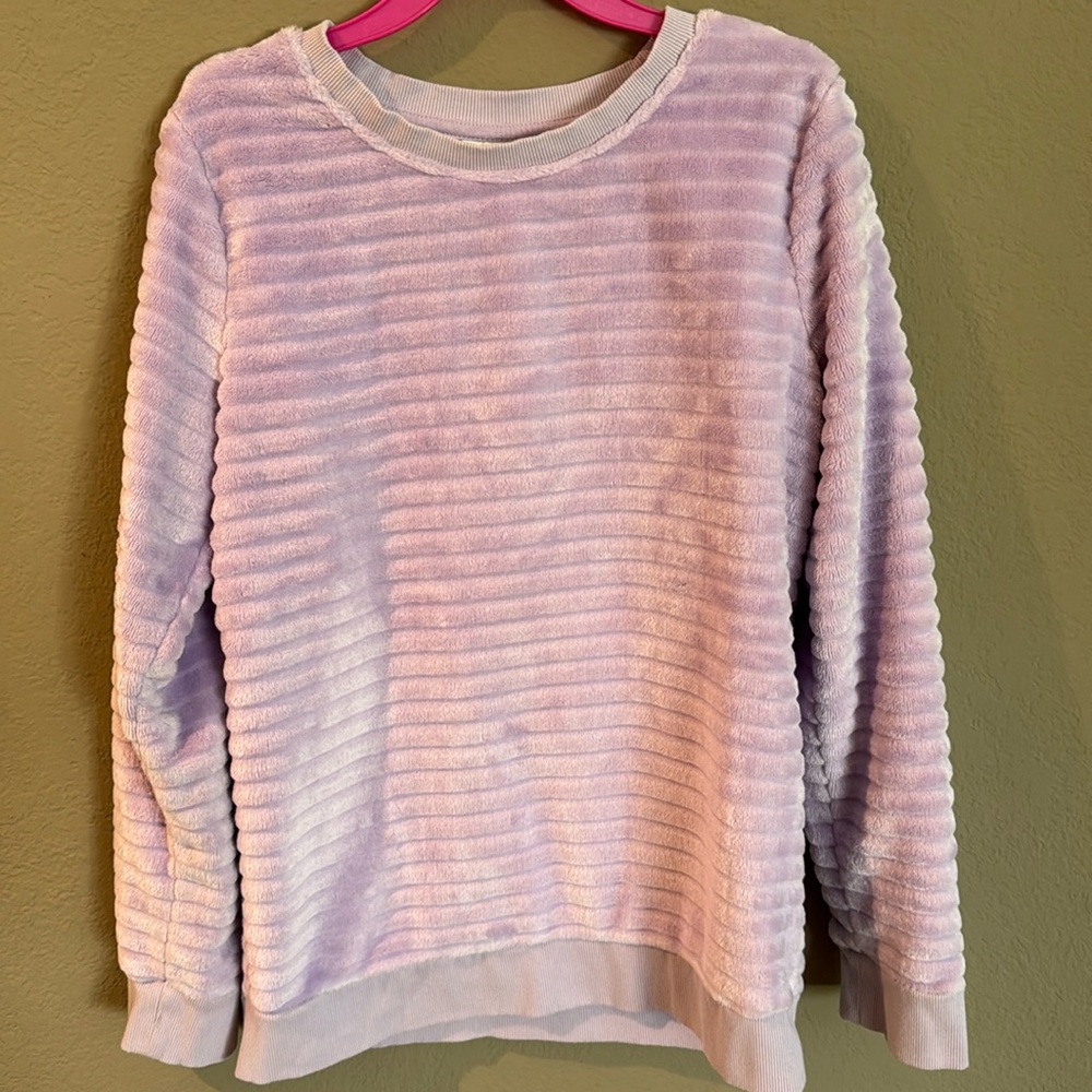 Girls cat & Jack fleece sweatshirt size XL 14/16 lavender